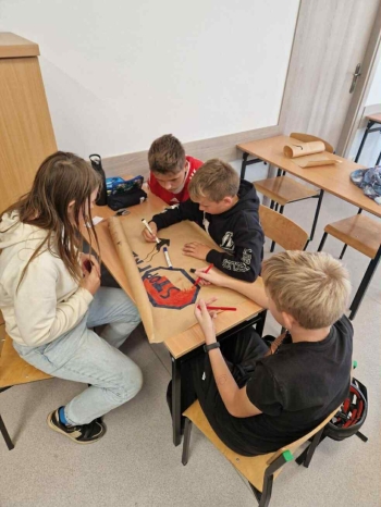 558130844_1366423385486070_4825403147159583907_n