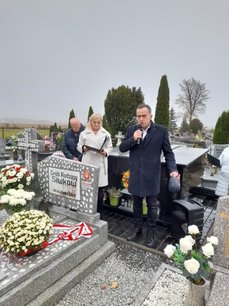 Uroczystość oznaczenia grobu Powstańca Wielkopolskiego