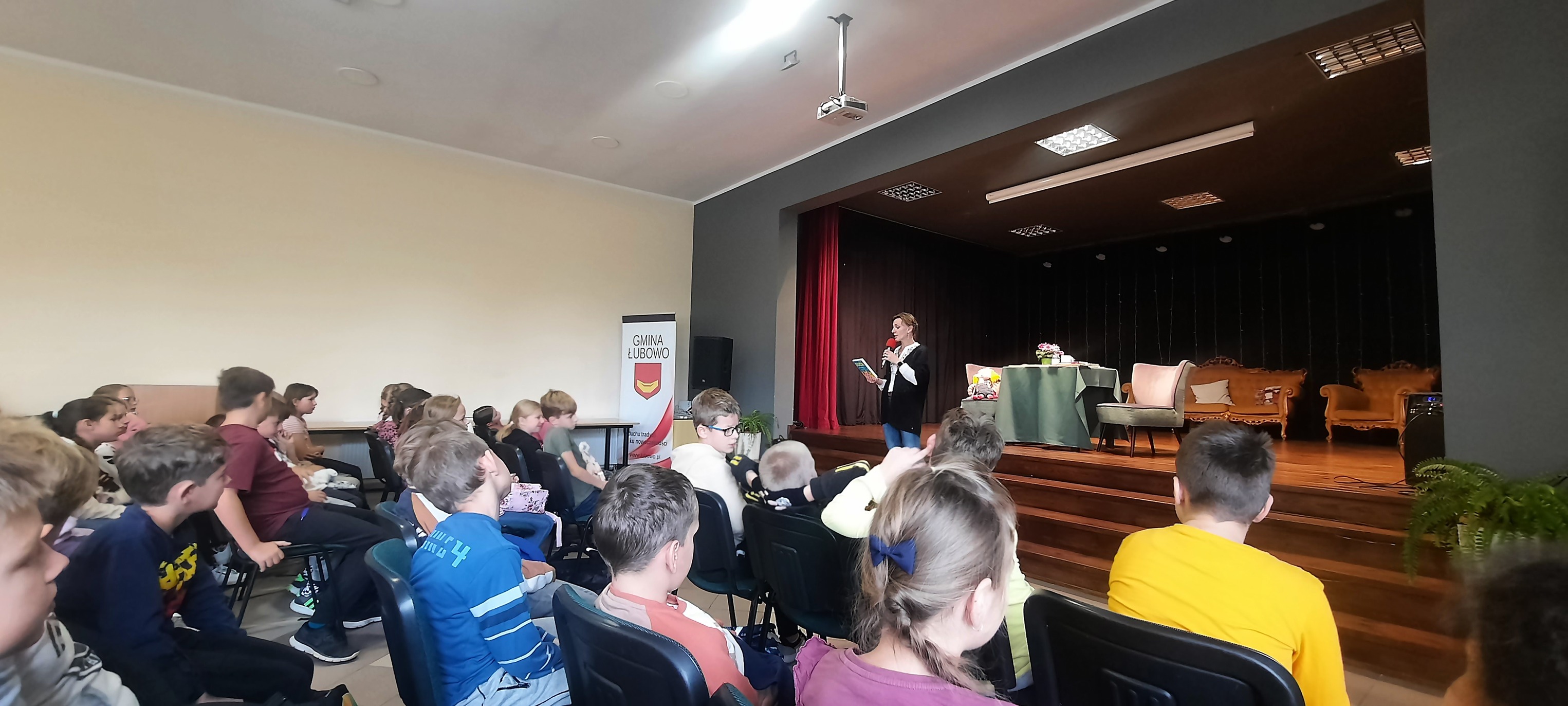 Spotkanie autorskie w Bibliotece publicznej w Łubowie